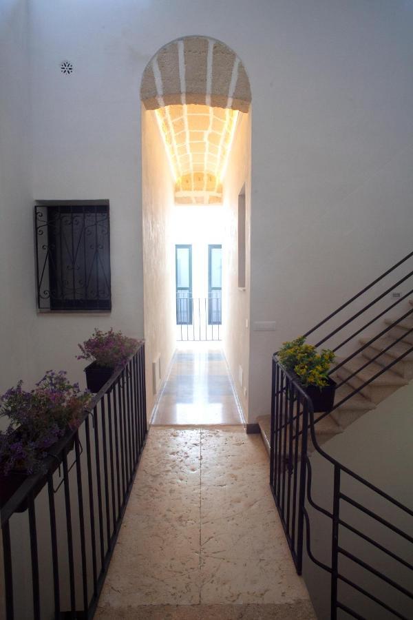 Case Vacanze "Residenze Trapanesi" Trapani Exteriér fotografie